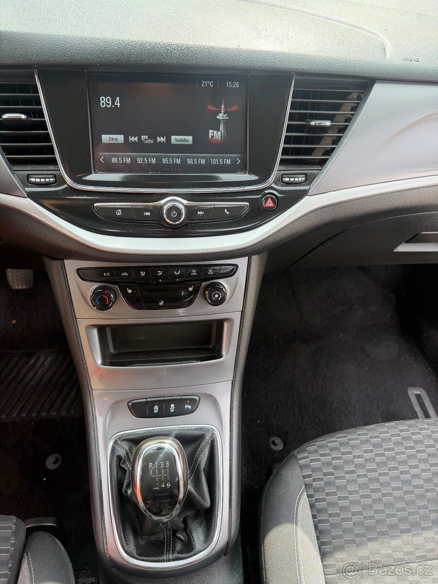 2020 Opel ASTRA - 13