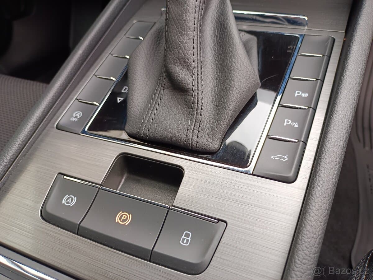 2023 Škoda SUPERB - 13