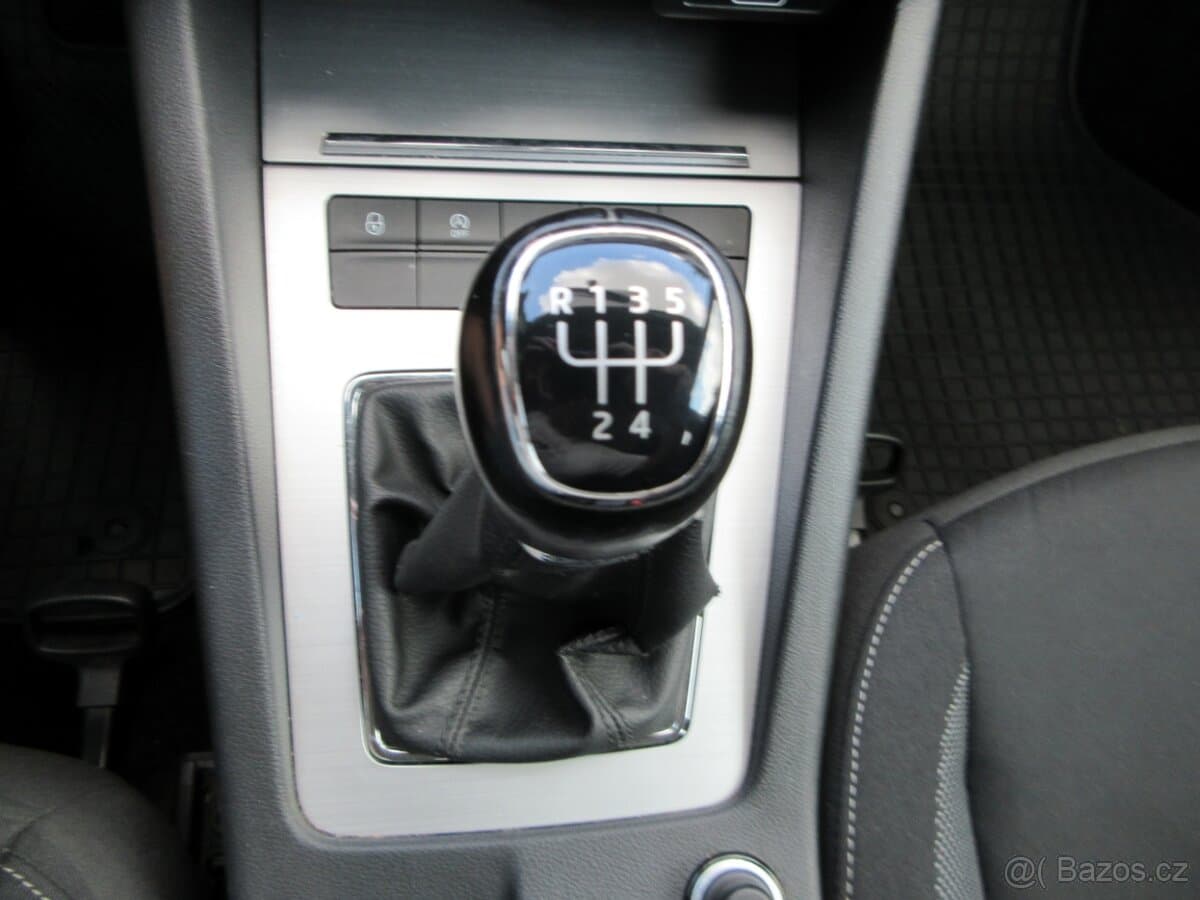2018 Škoda OCTAVIA - 13