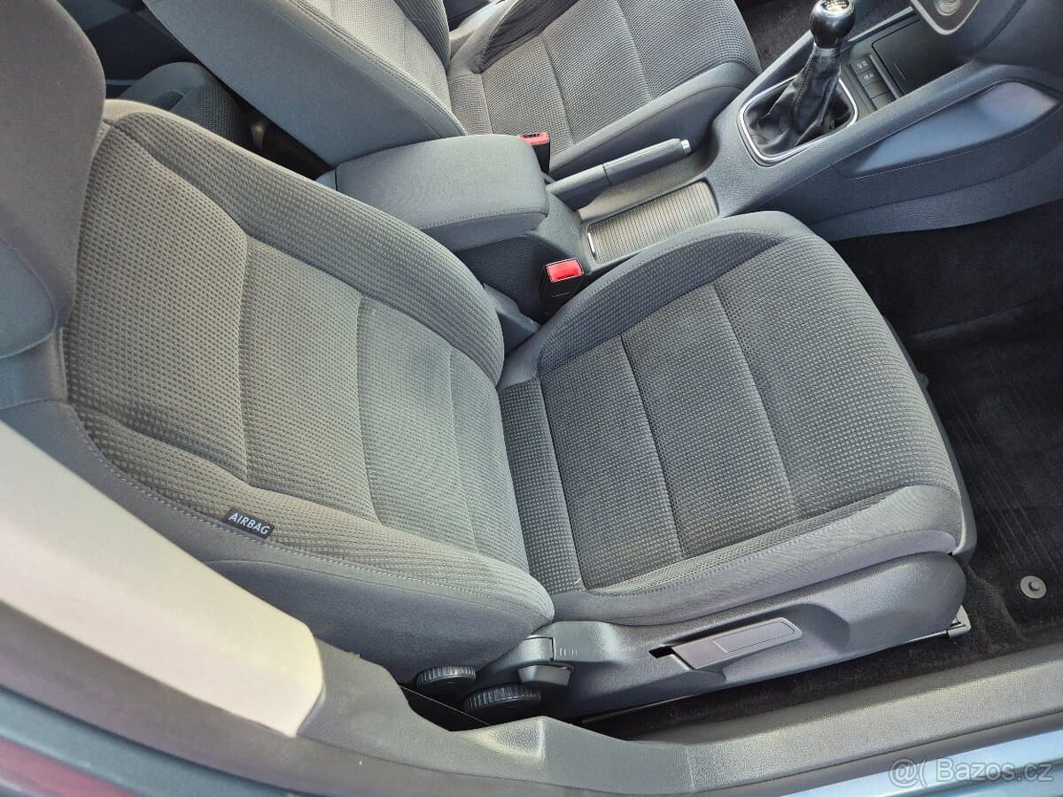 2009 Volkswagen GOLF - 13
