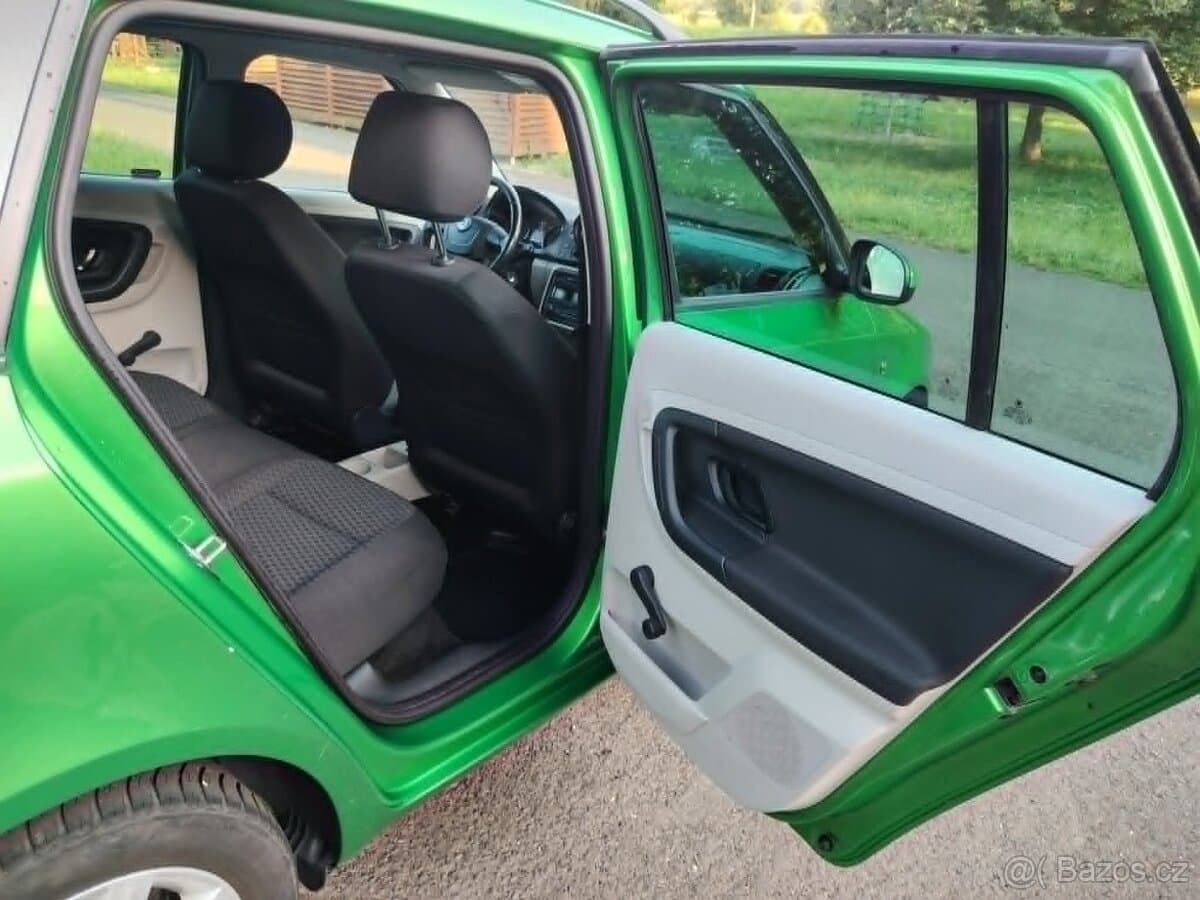 2012 Škoda FABIA - 13