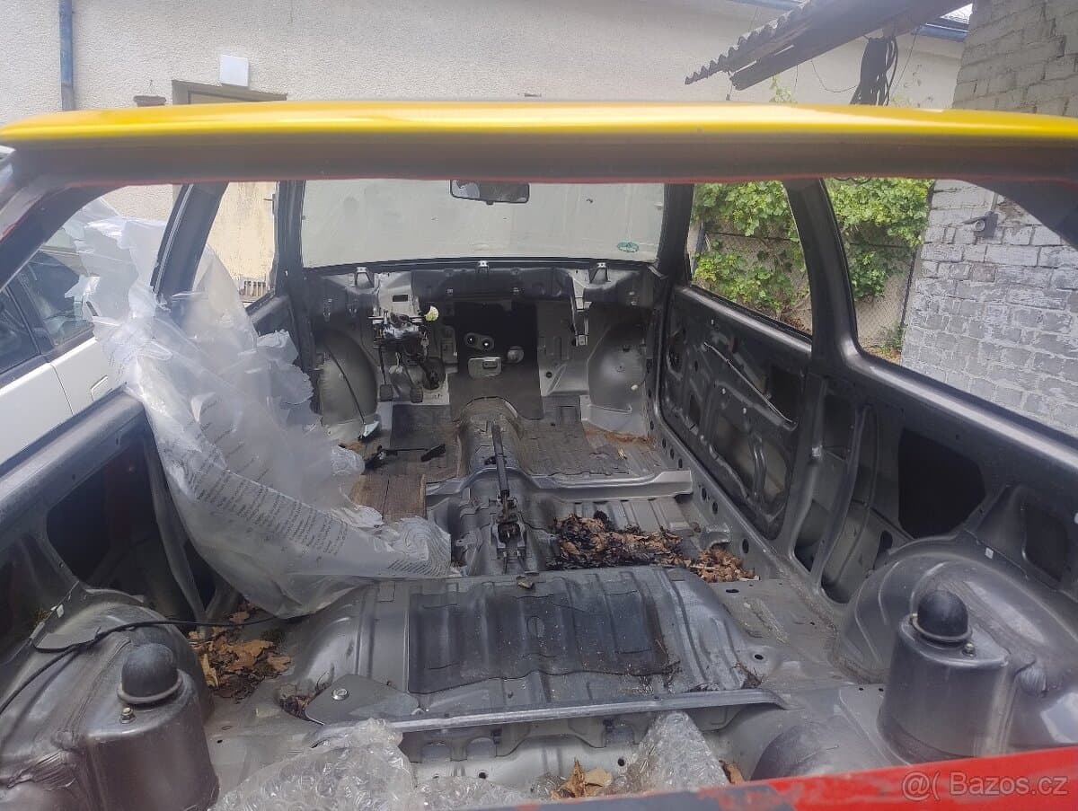 Suzuki SWIFT - 13