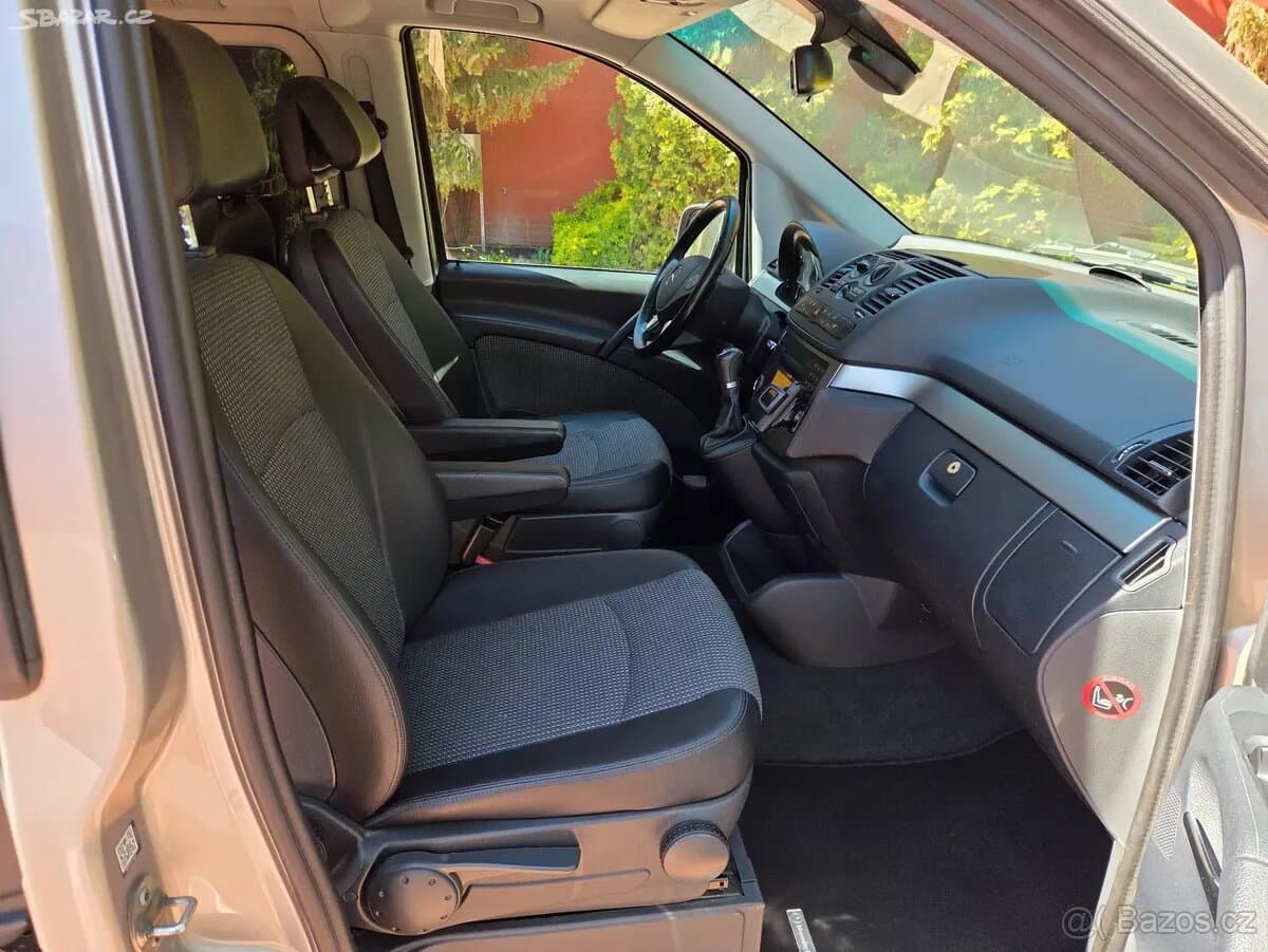 2011 Mercedes-Benz VIANO - 13