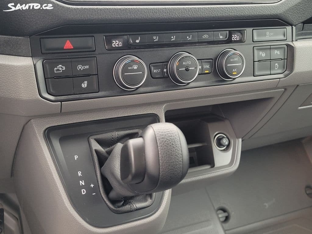 2023 Volkswagen GOLF - 13