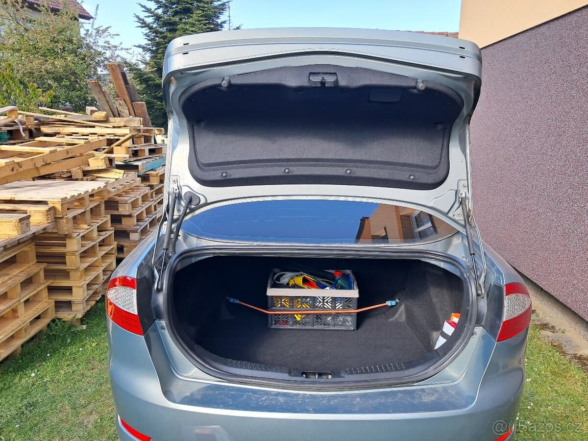 2007 Ford MONDEO - 13