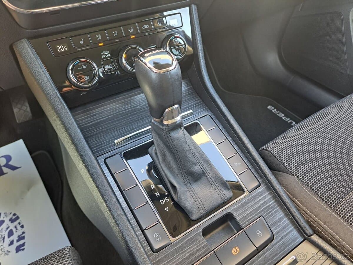 2022 Škoda SUPERB - 13