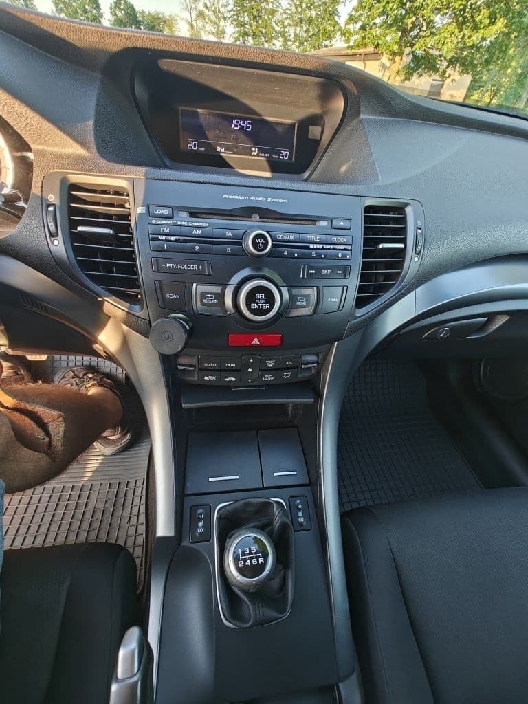 2013 Honda ACCORD - 13