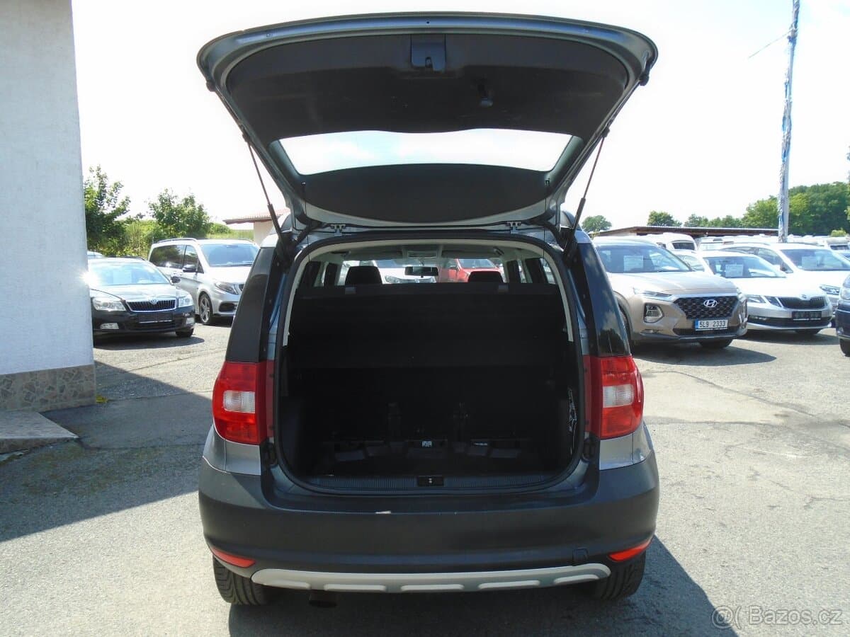 2015 Škoda YETI - 13