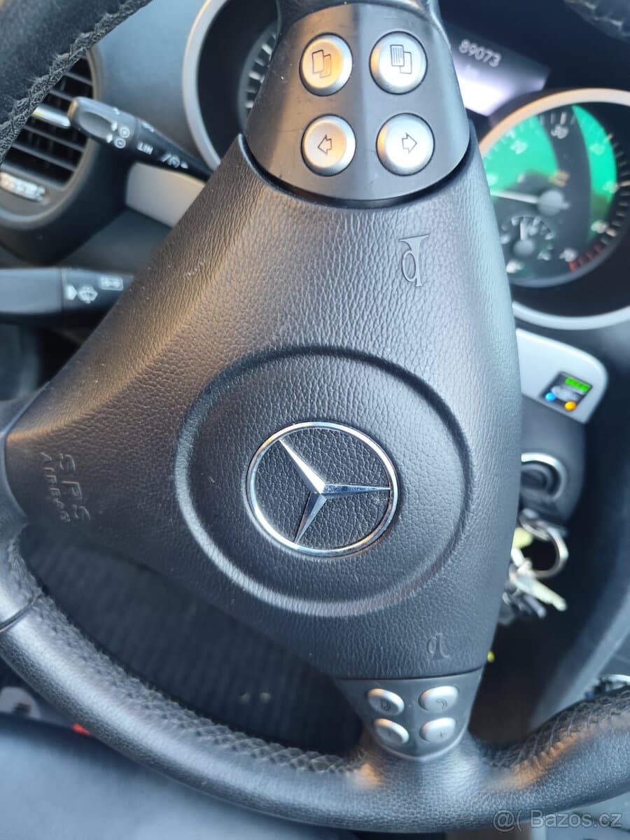 2006 Mercedes-Benz SL - 13