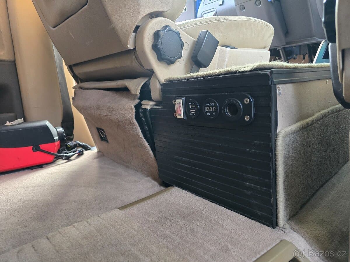 2002 Mercedes-Benz VITO - 13