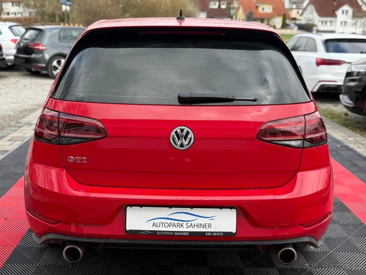 2016 Volkswagen GOLF - 13