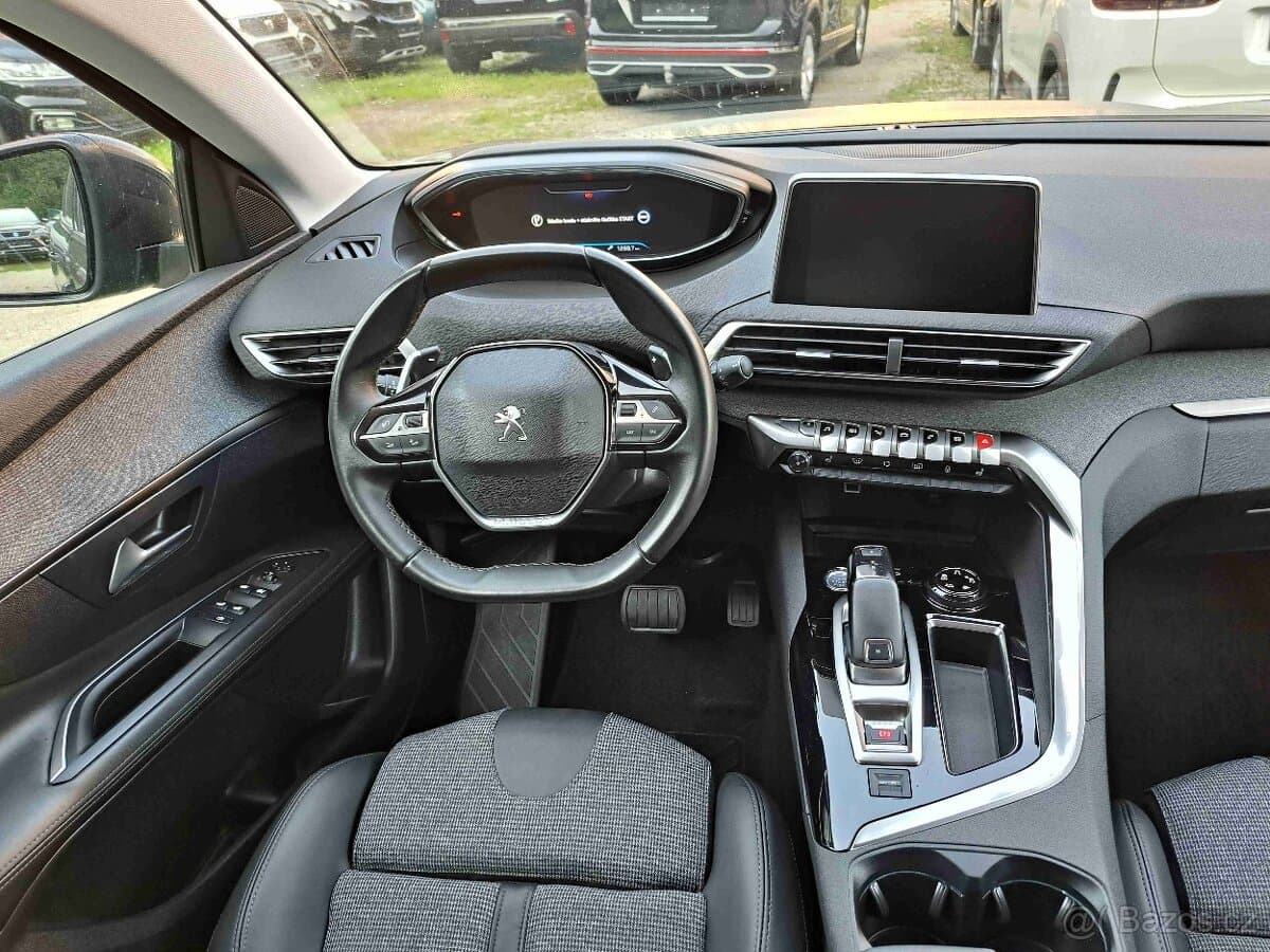 2019 Peugeot 3008 - 13