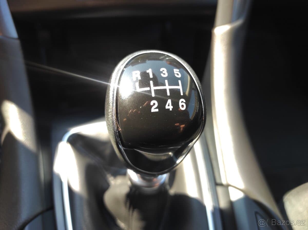 2021 Ford MONDEO - 13