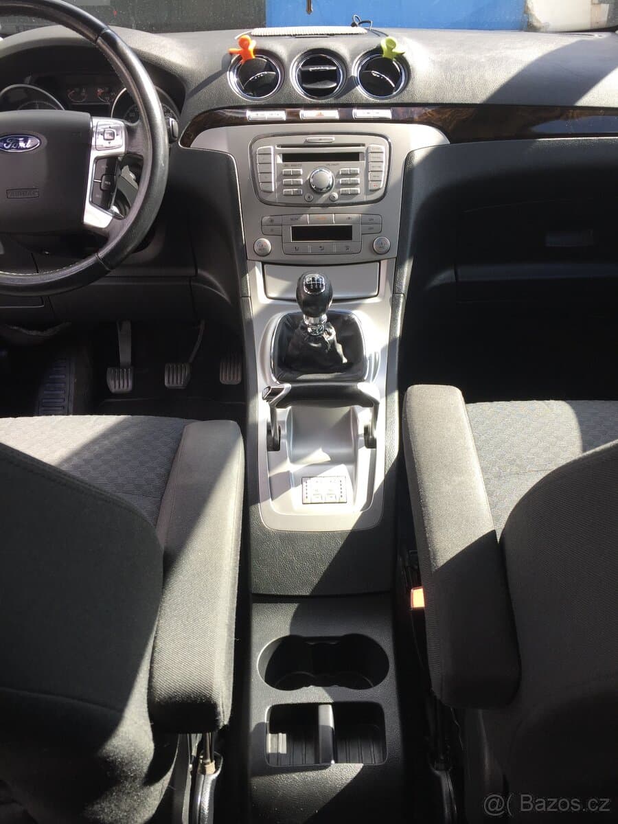 2007 Ford GALAXY - 13