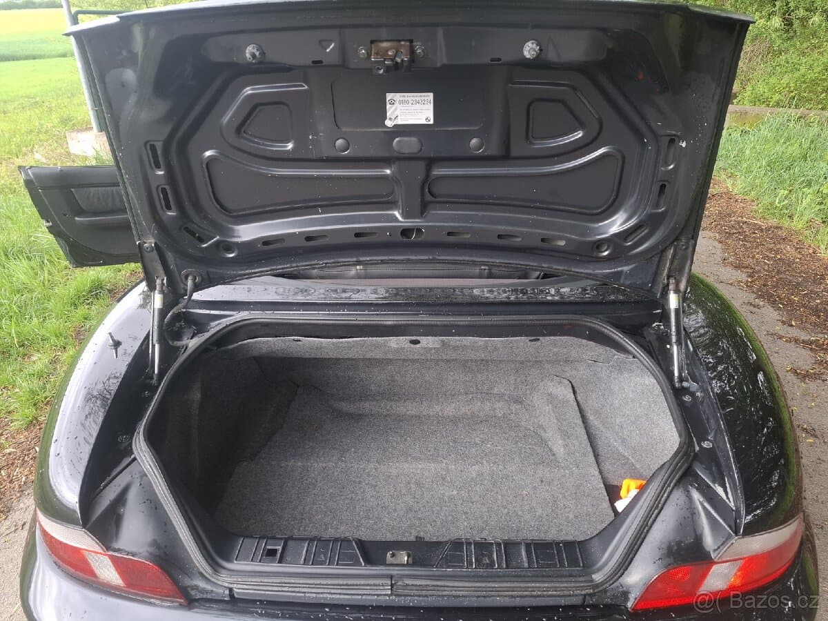 2001 BMW Z3 - 13