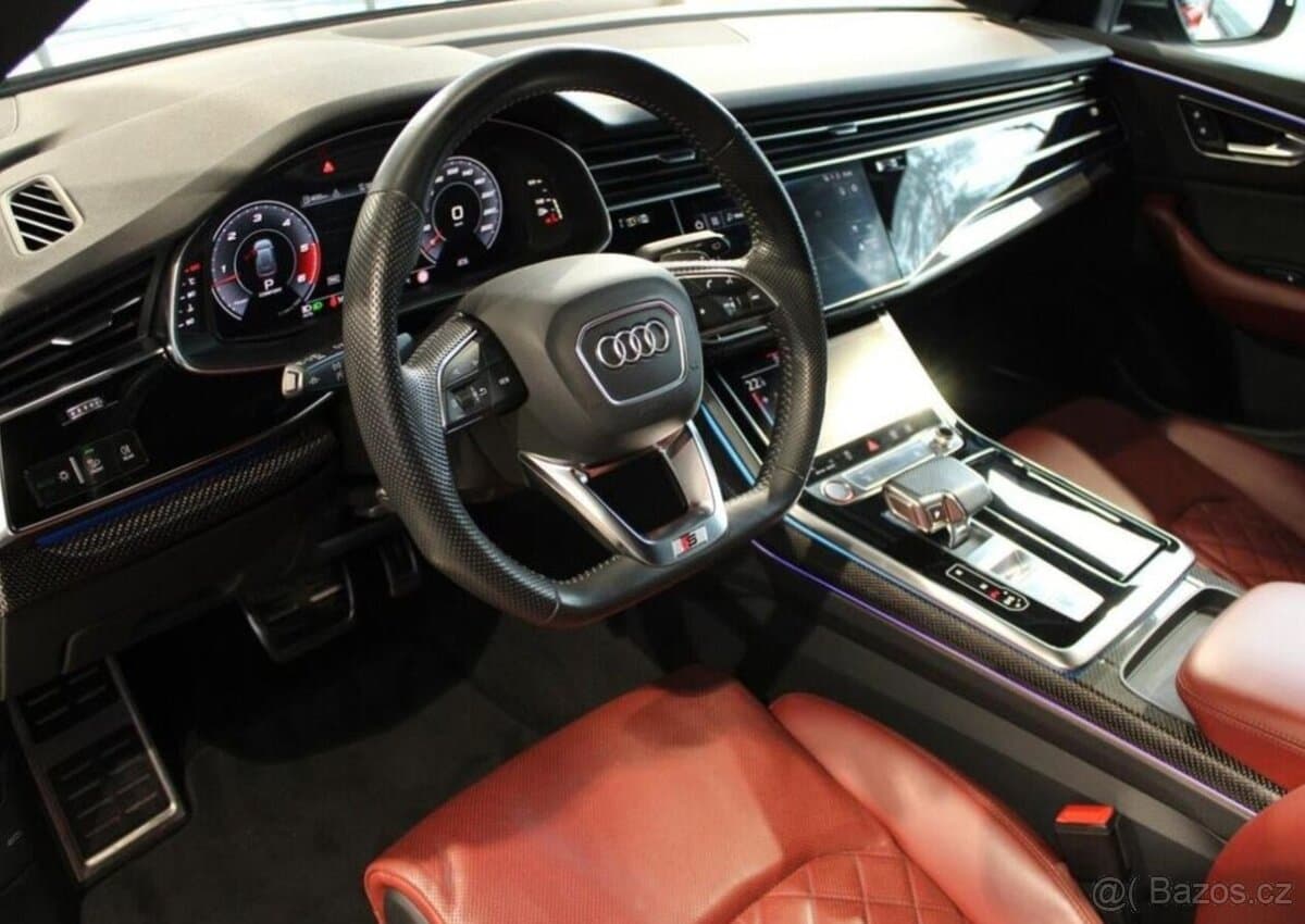 2020 Audi SQ8 - 13
