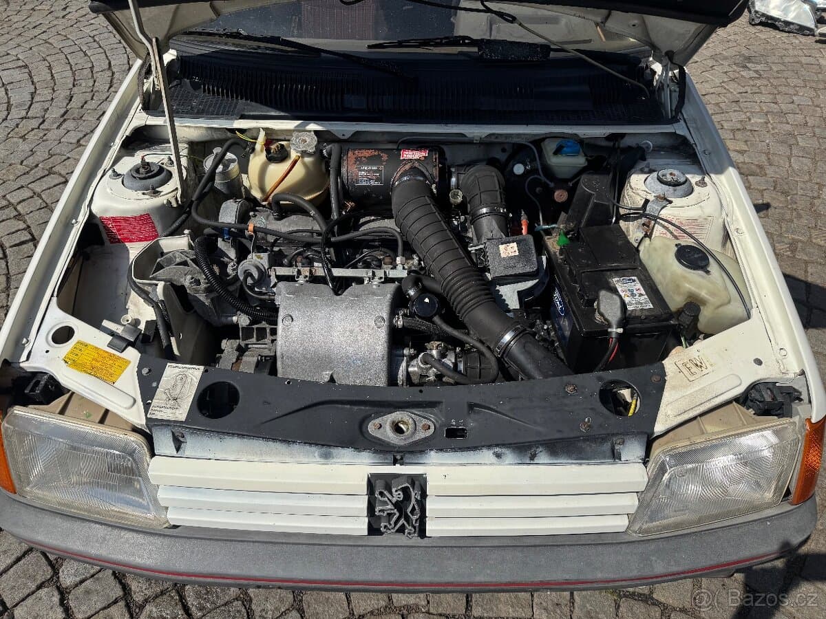 1988 Peugeot 205 - 13