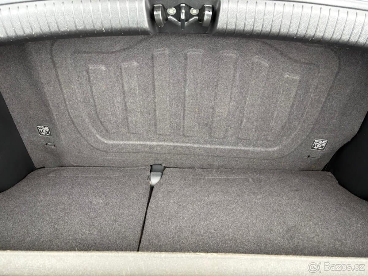 Hyundai i10 - 13