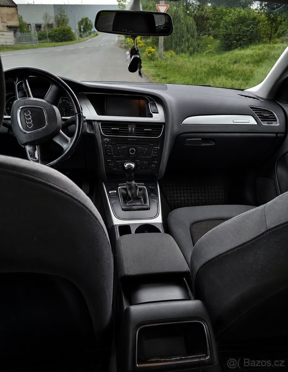 2011 Audi A4 - 13