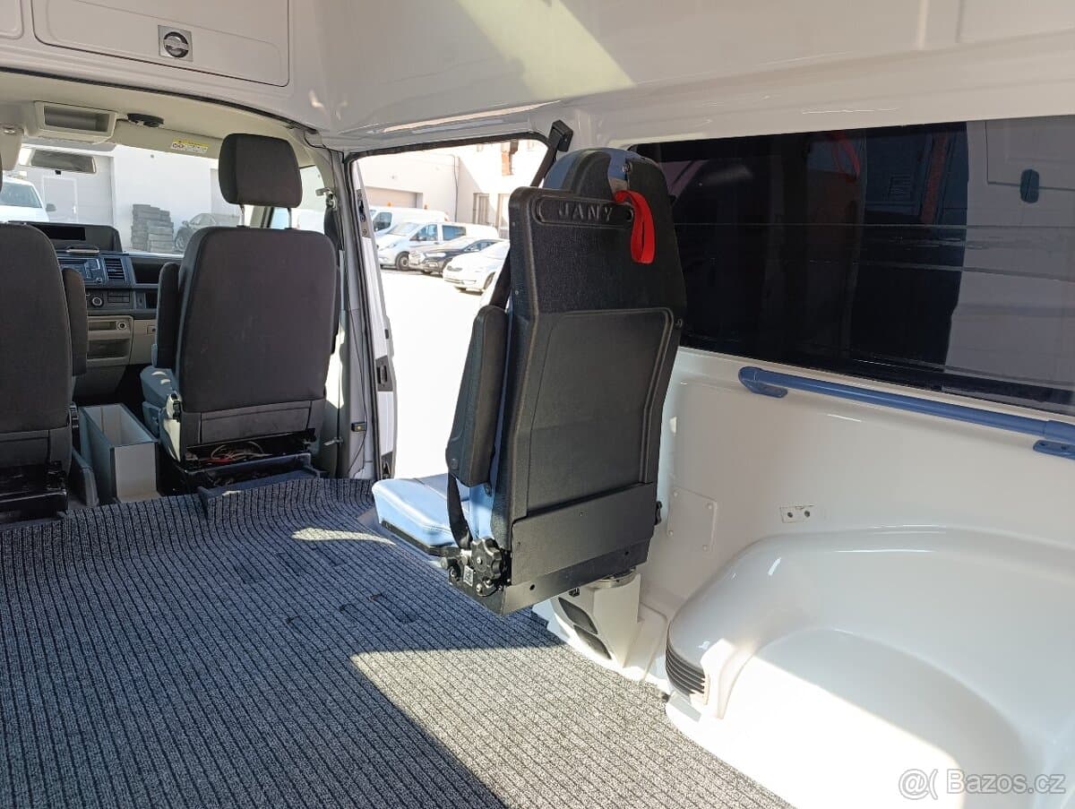 2017 Volkswagen TRANSPORTER - 13