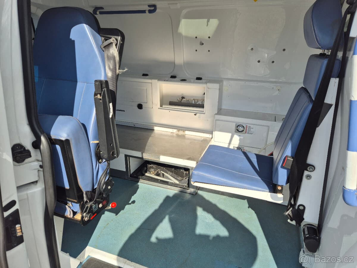 2012 Volkswagen TRANSPORTER - 13