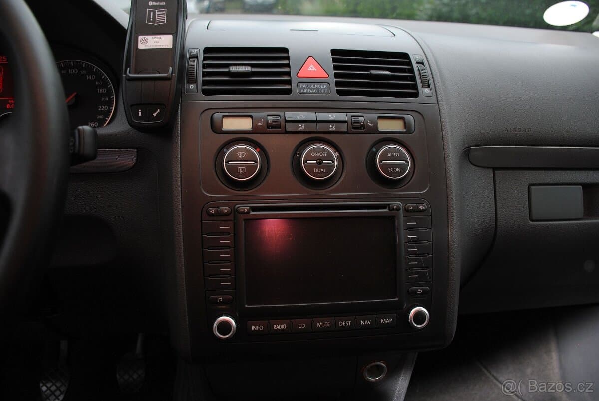 2005 Volkswagen TOURAN - 13