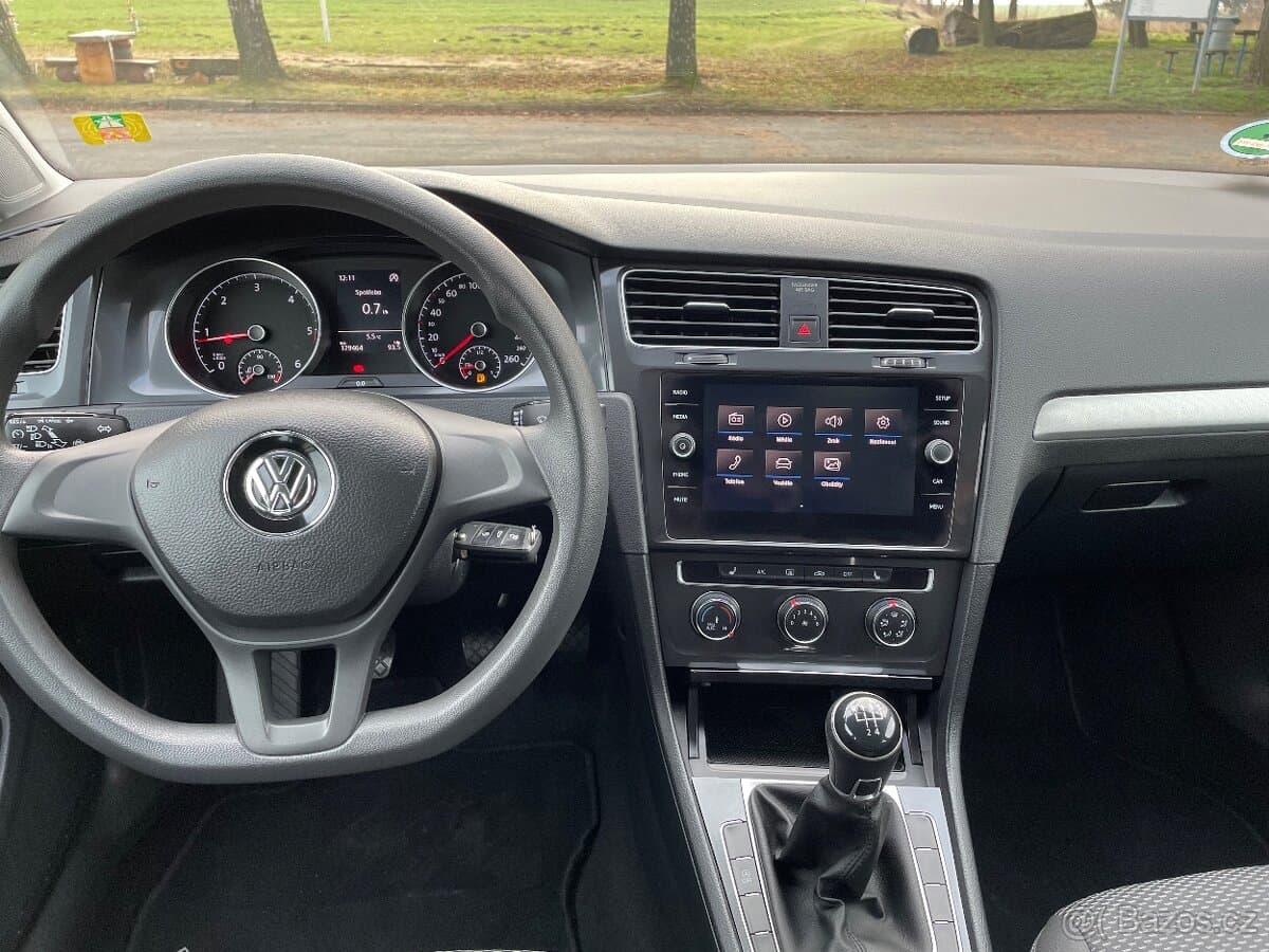2019 Volkswagen GOLF - 13
