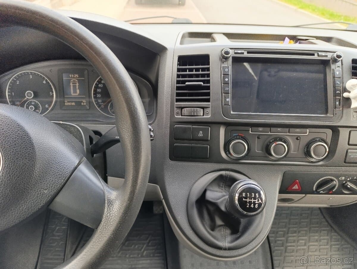 2010 Volkswagen TRANSPORTER - 13