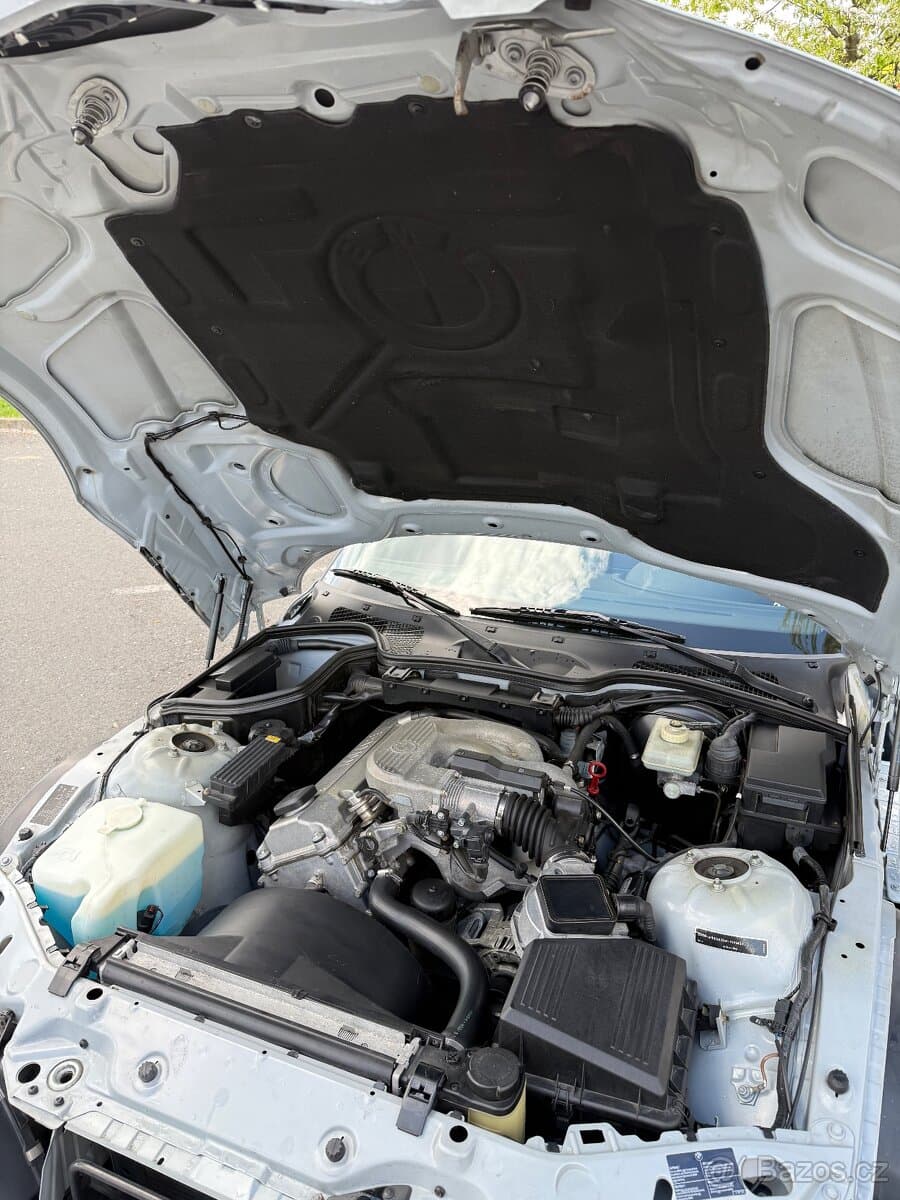 1998 BMW Z3 - 13