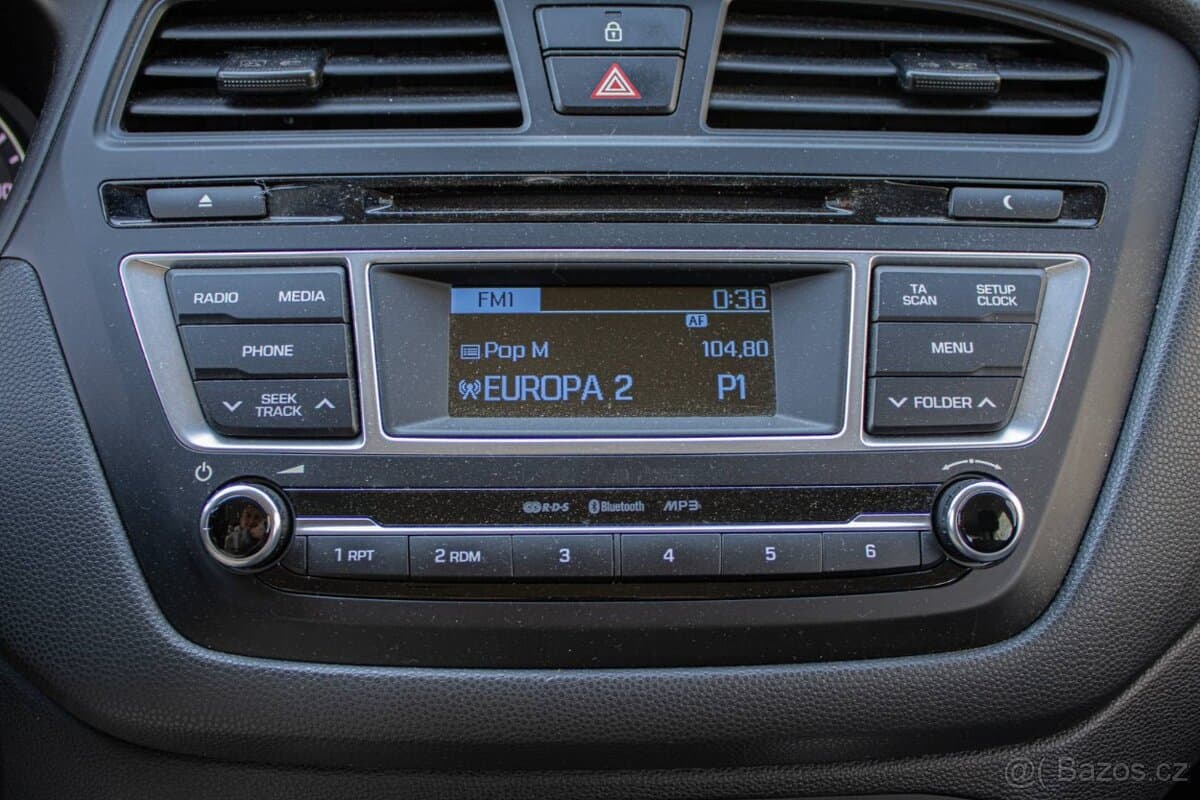 2017 Hyundai i20 - 13
