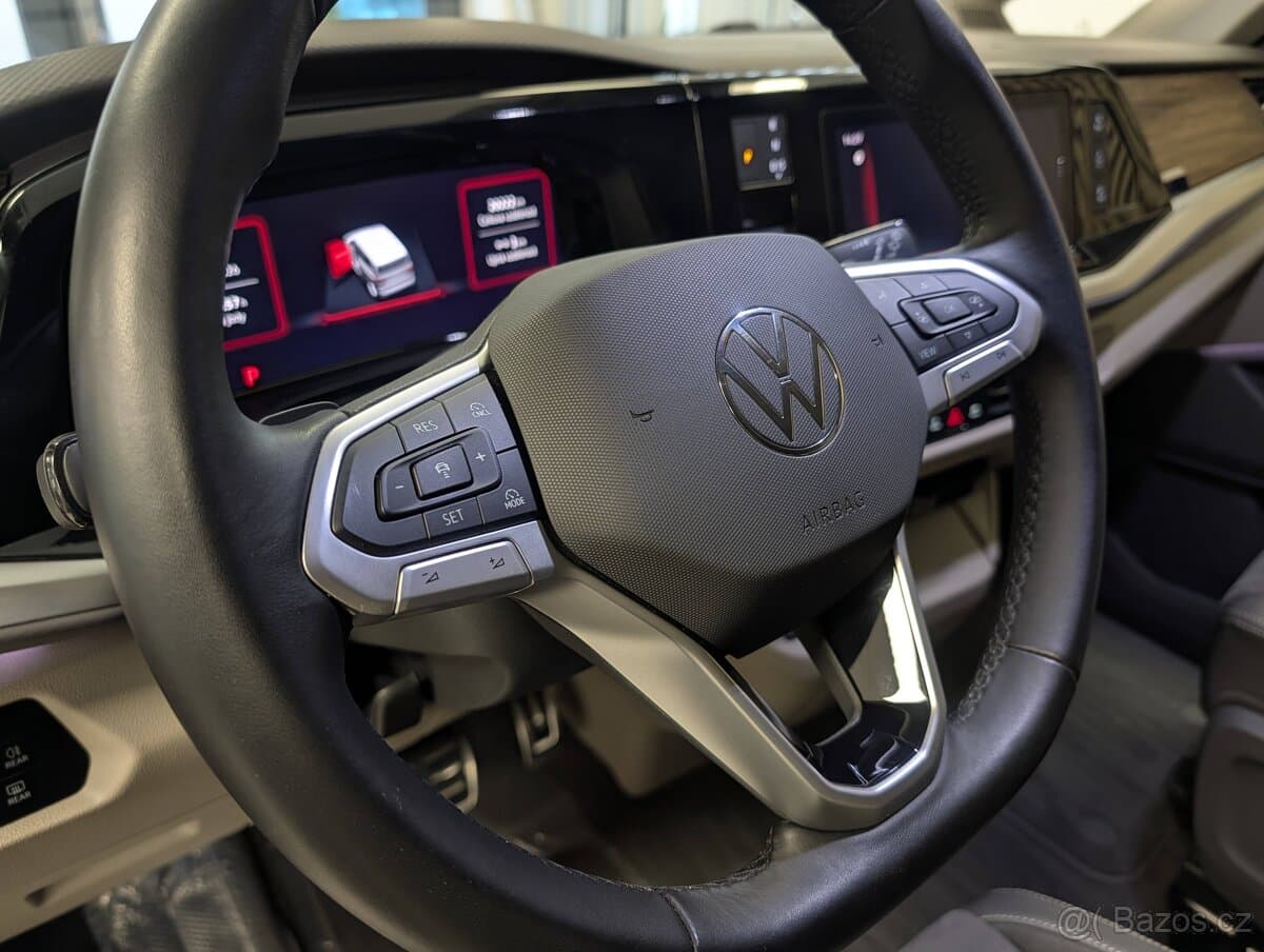 2025 Volkswagen MULTIVAN - 13