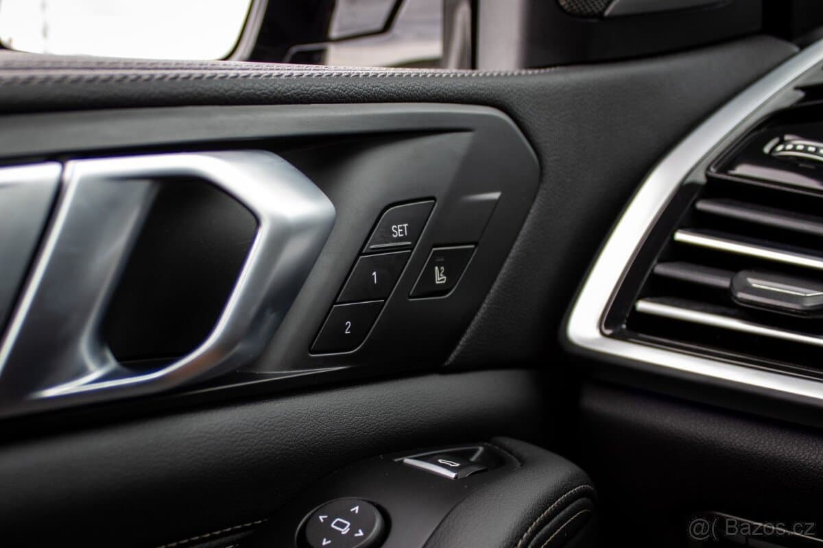 2023 BMW X5 - 13