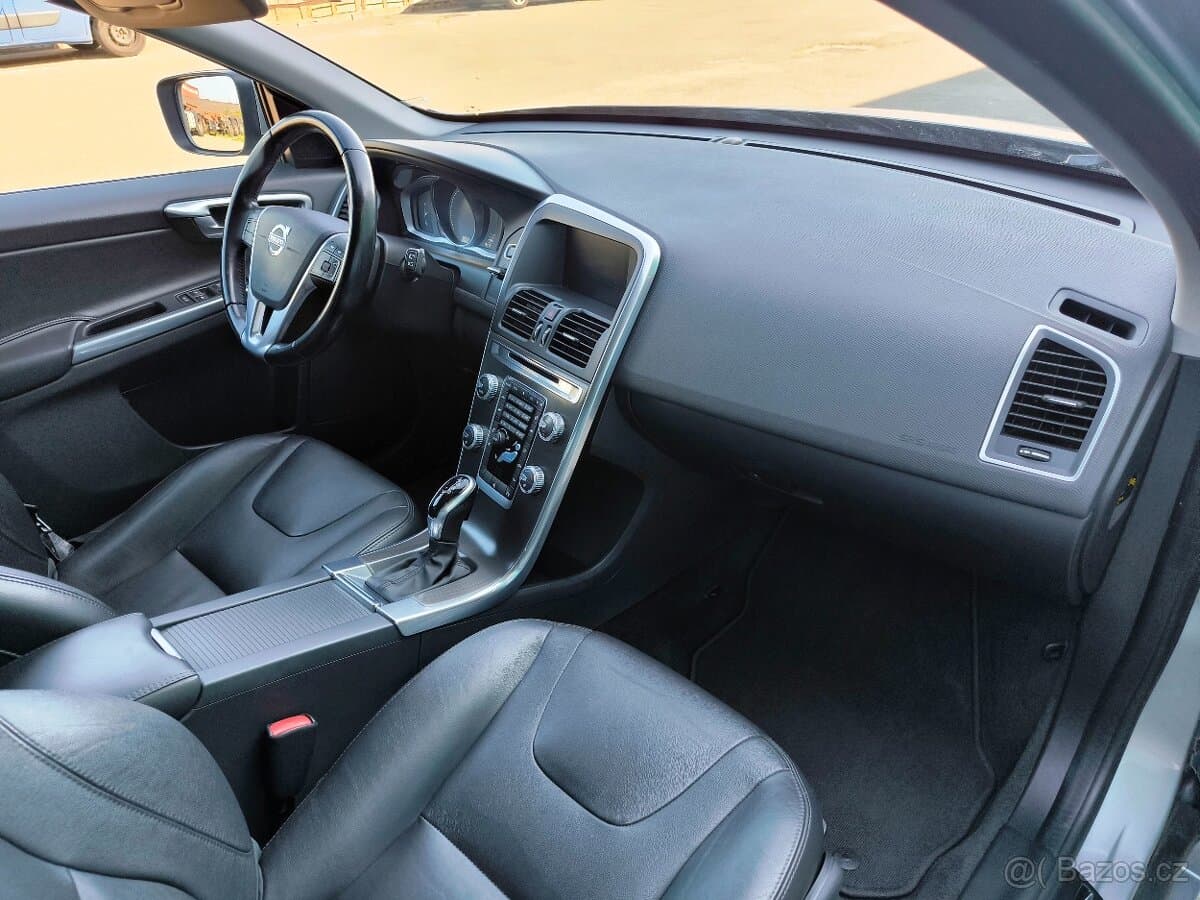 2014 Volvo XC60 - 13