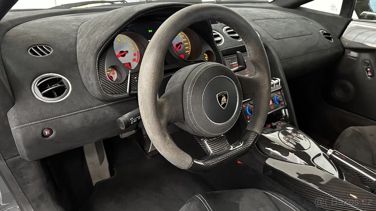 2011 Lamborghini GALLARDO - 13