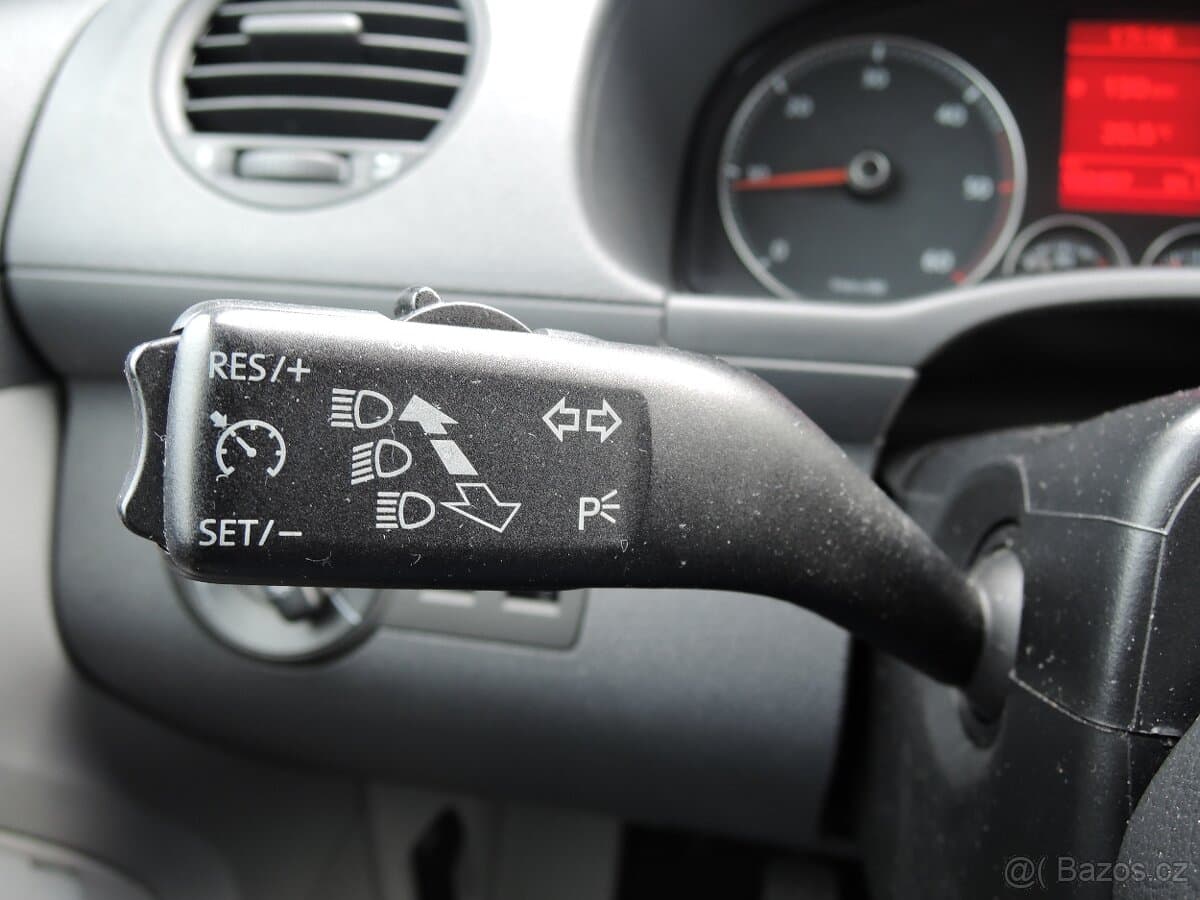 2010 Volkswagen CADDY - 13