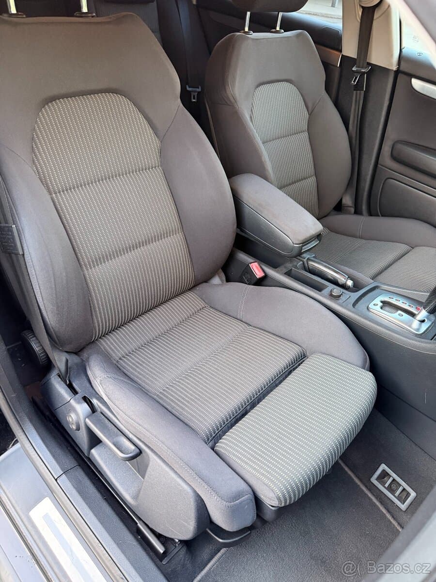 2005 Audi A4 - 13