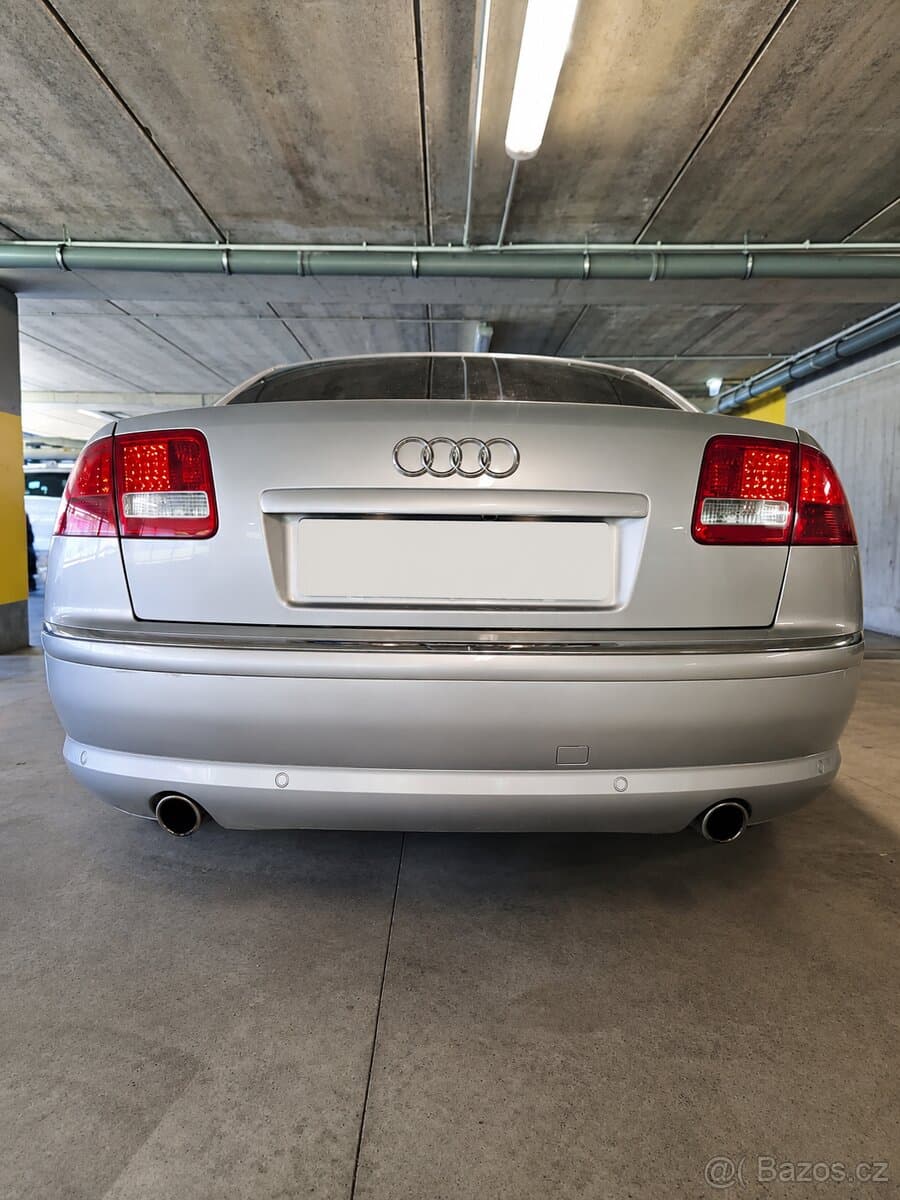 2003 Audi A8 - 13