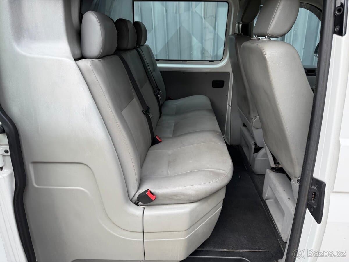 Volkswagen TRANSPORTER - 13