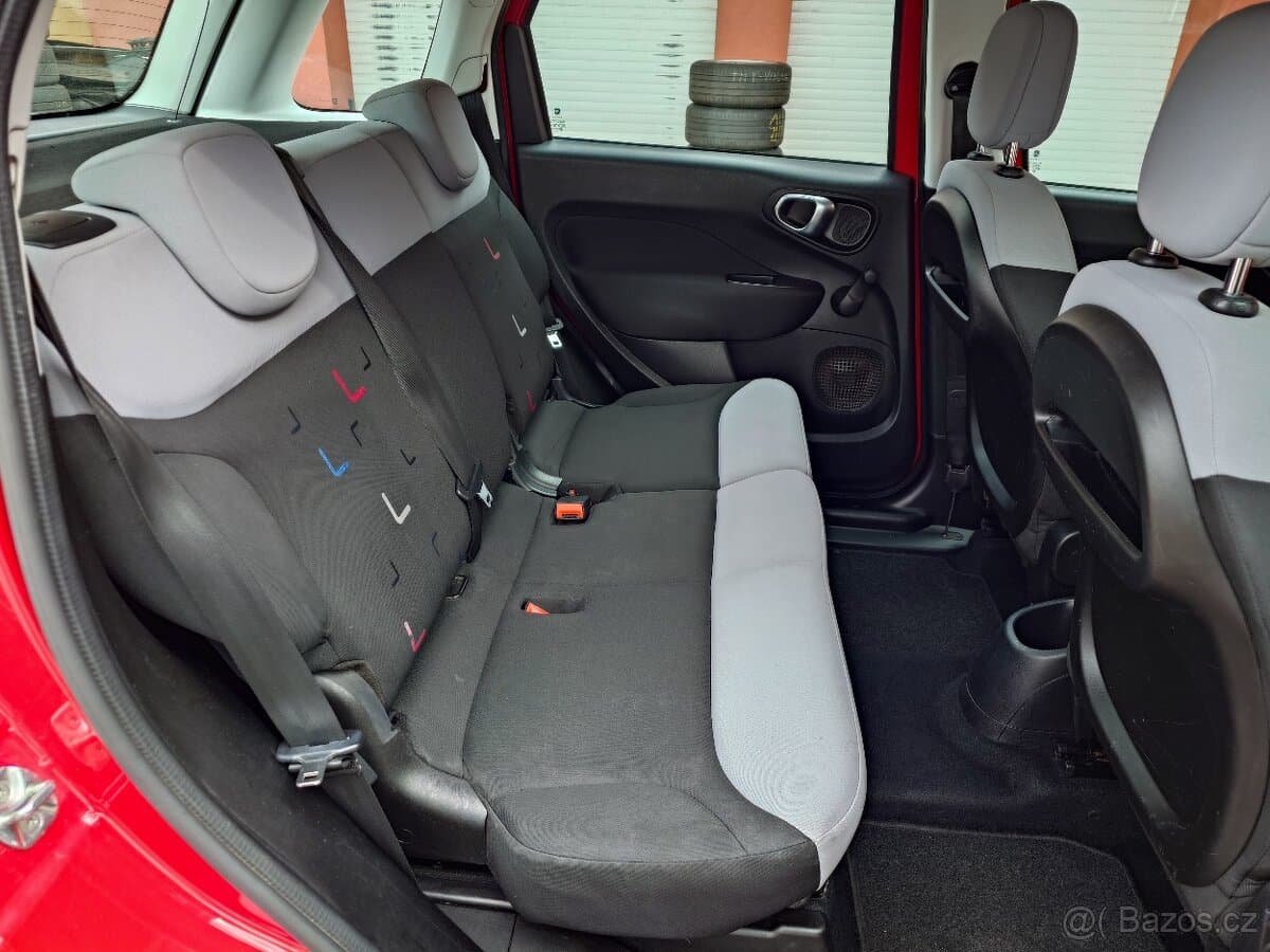 2017 Fiat 500L - 13