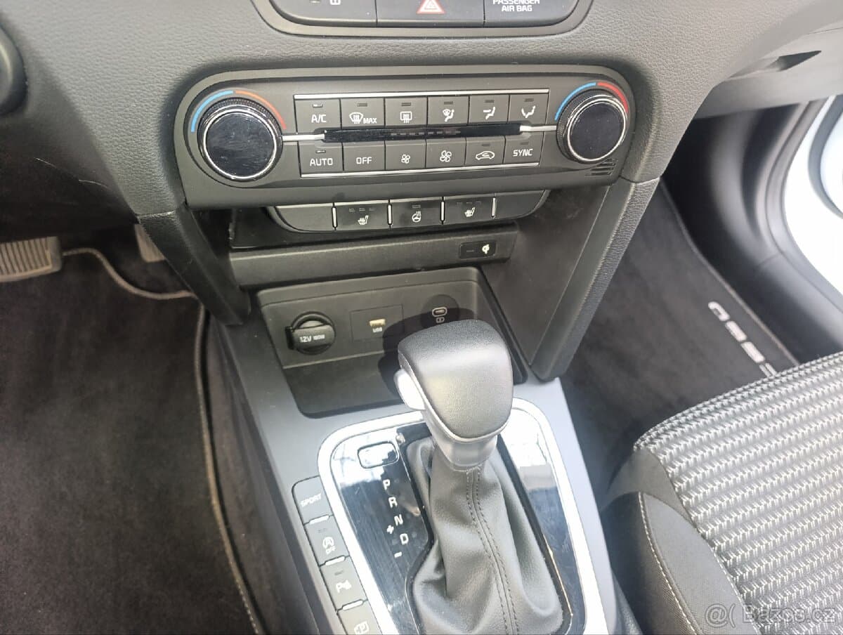 2025 Kia PROCEED - 13