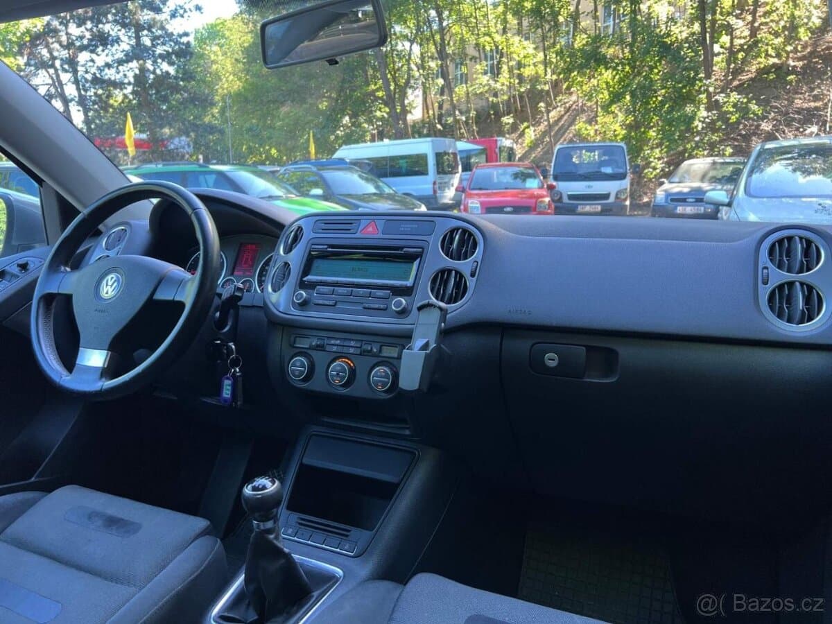 2009 Volkswagen TIGUAN - 13