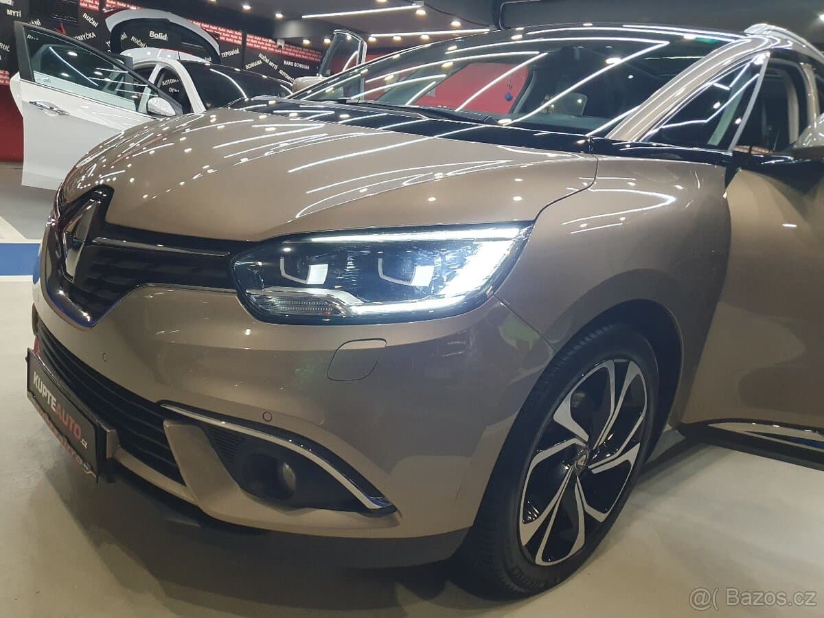 2018 Renault SCENIC - 13