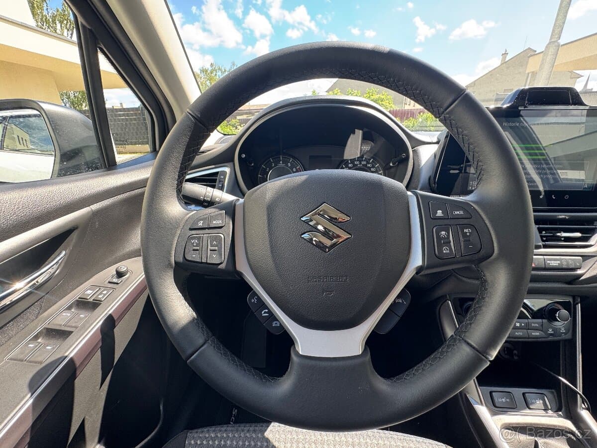 2025 Suzuki S-CROSS - 13