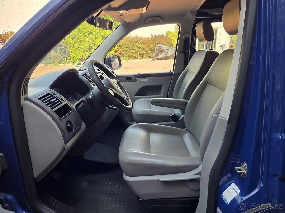 2010 Volkswagen TRANSPORTER - 13