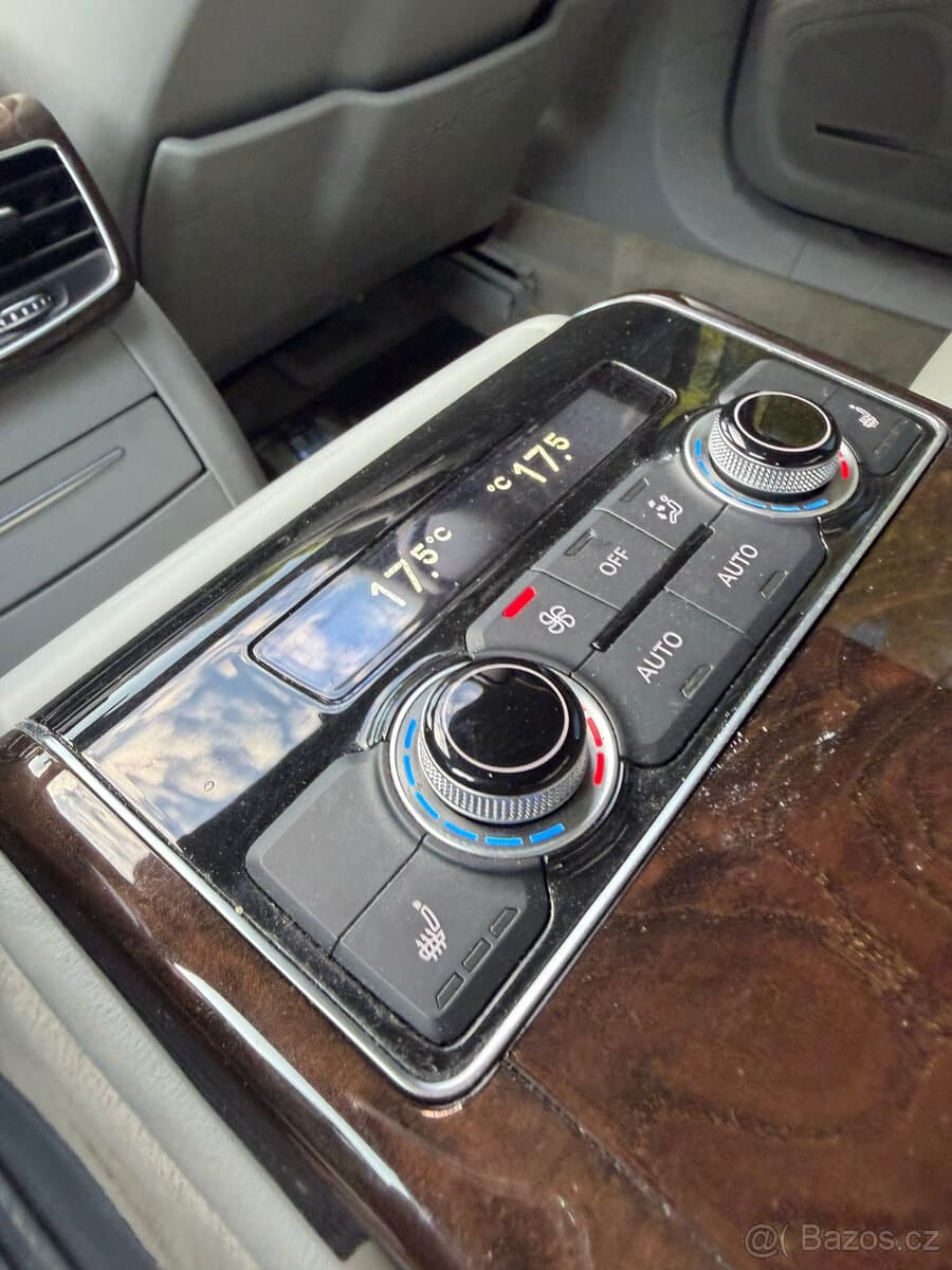 2012 Audi A8 - 13