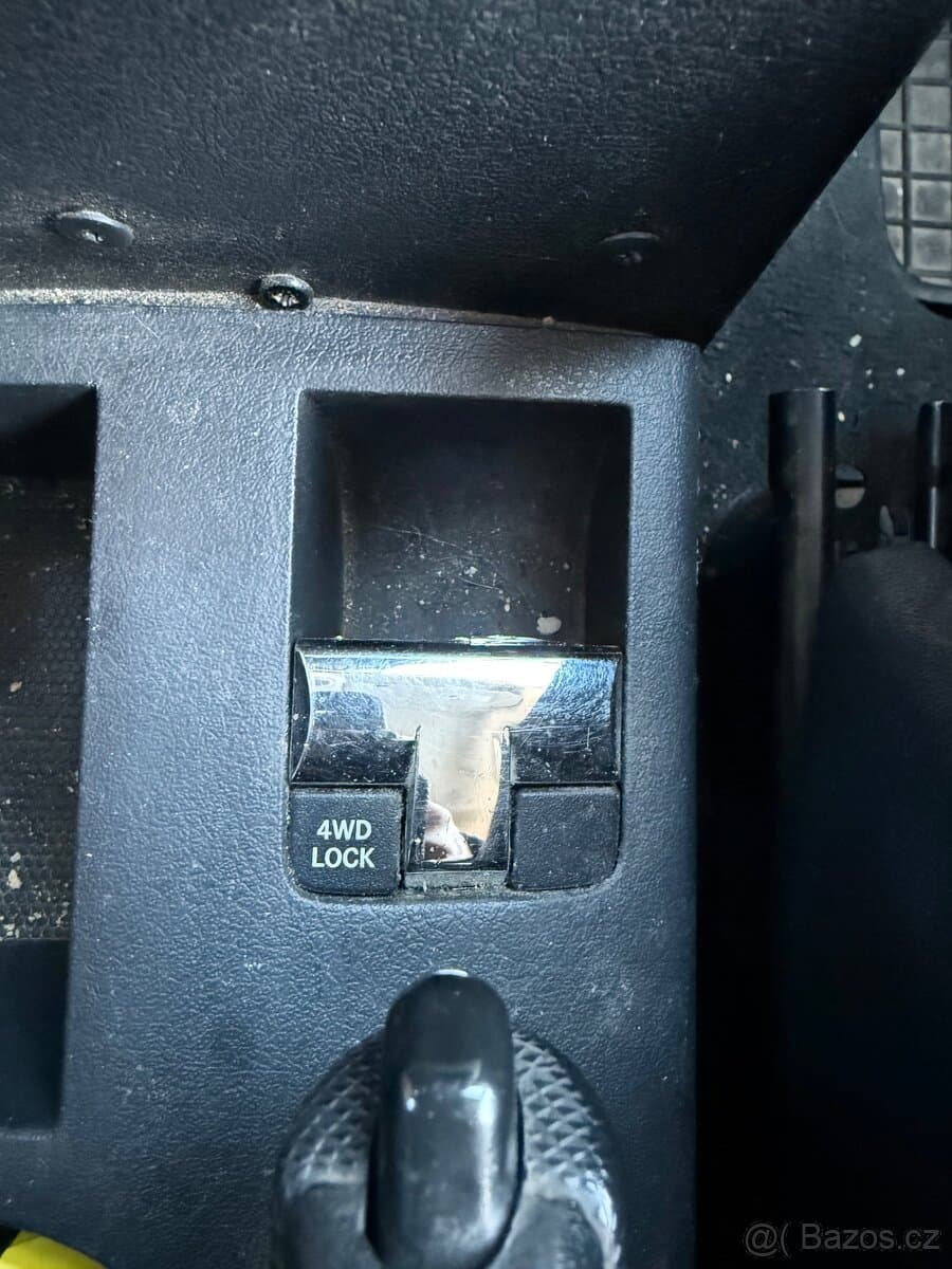 2009 Jeep PATRIOT - 13