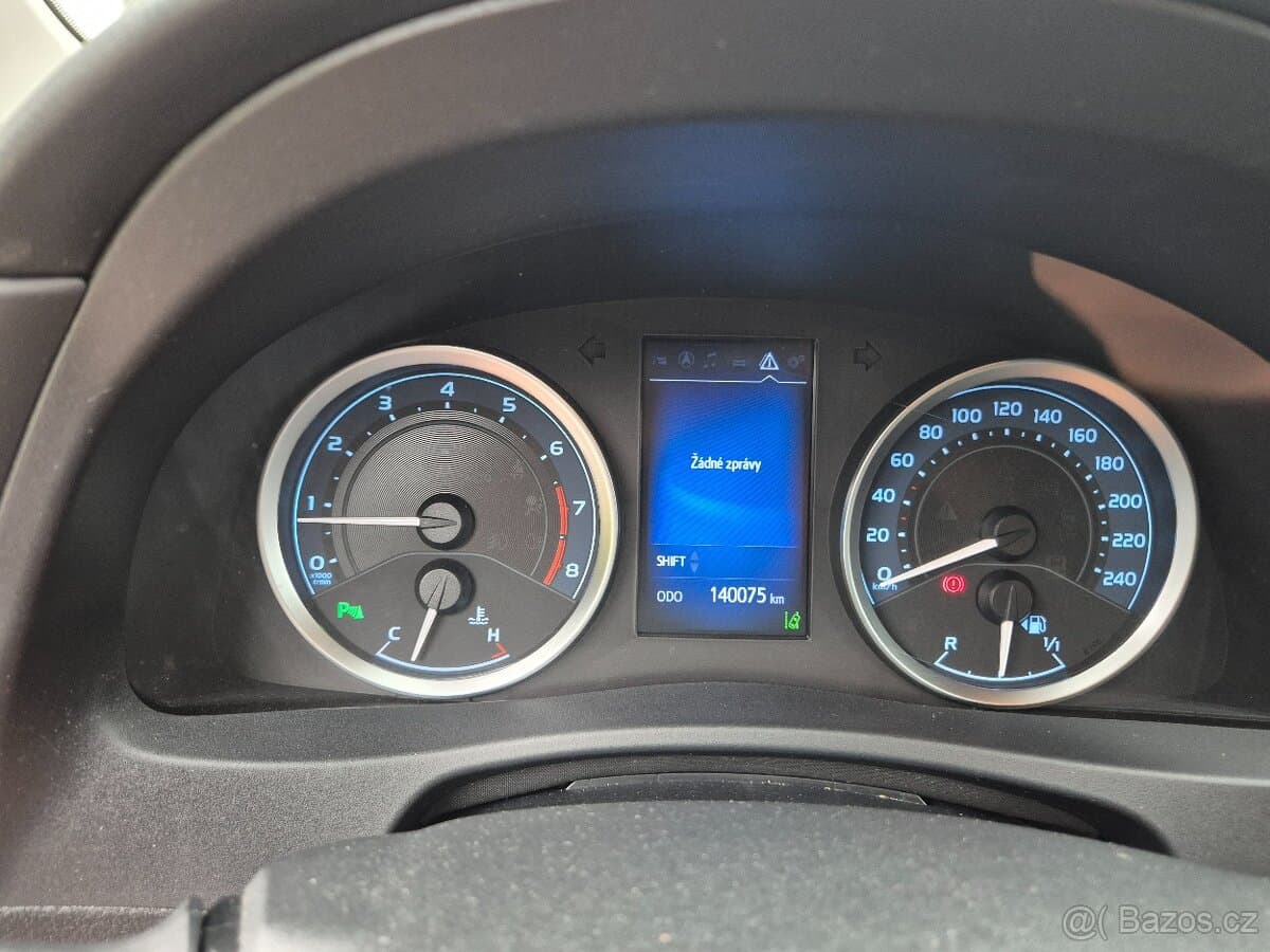 2018 Toyota COROLLA - 13