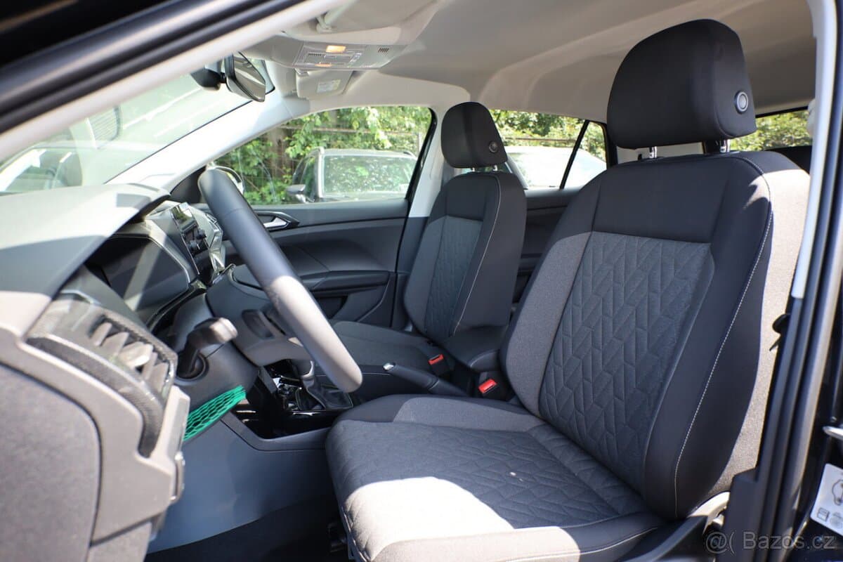 Volkswagen T-CROSS - 13