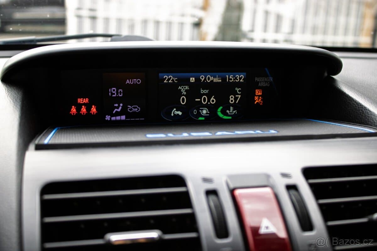 2013 Subaru FORESTER - 13