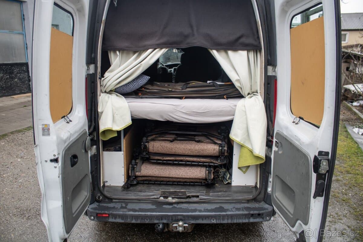 2012 Renault TRAFIC - 13